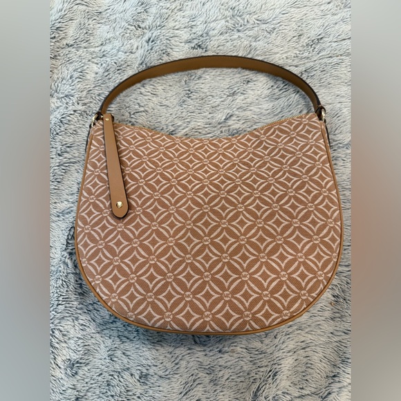 ⚜️NWT MICHAEL KORS DOVER LARGE HALF MOON SHOULDER BAG HOBO⚜️ - Picture 6 of 9